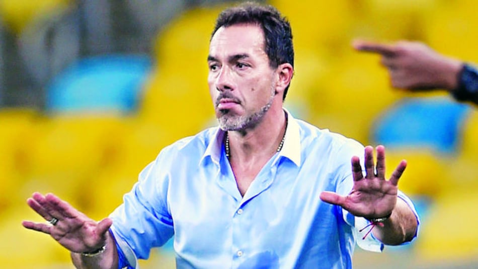 Matosas deja el banquillo del Atlas donde juega Baloy