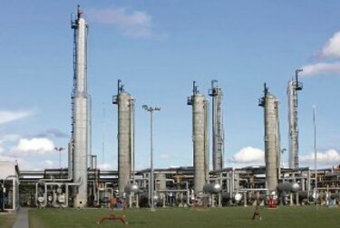 Bolivia renegociará venta de gas a Brasil