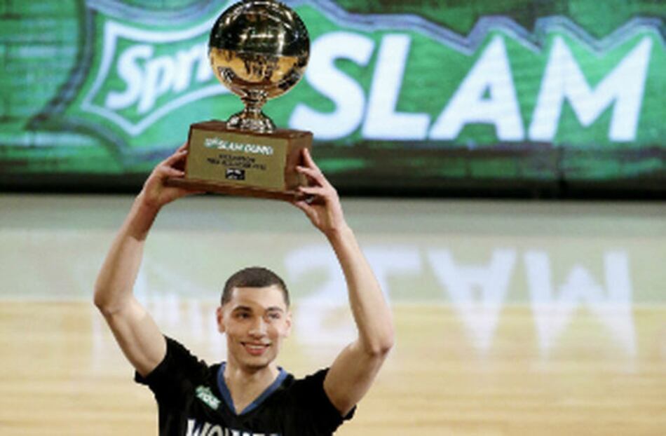 Curry gana concurso de triples y Lavine el de clavadas