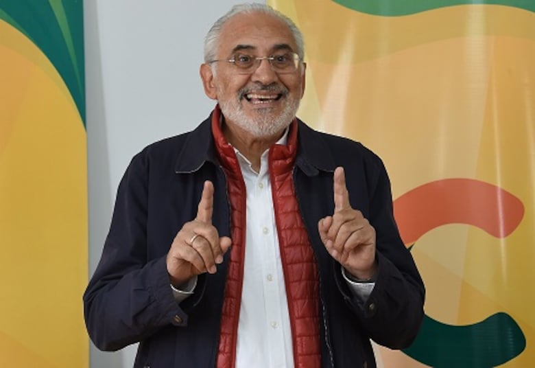 Evo Morales parte a México mientras la violencia se toma las calles de Bolivia