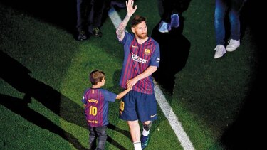 Messi encabeza selección Argentina para el Mundial