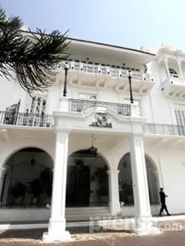 En la Presidencia se instala la mesa de diálogo por la Ley 30