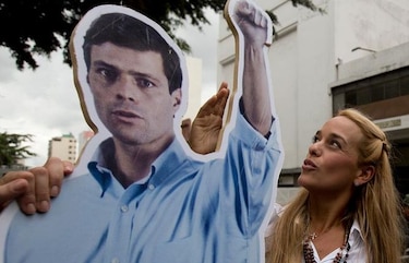 Esposa de Leopoldo López le pide que abandone la huelga de hambre