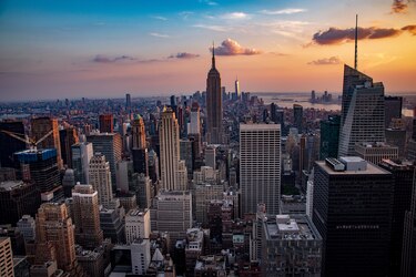 Nueva York recomienda volver a usar las mascarillas en lugares públicos