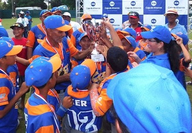 Panamá Este se corona en nacional de béisbol Sub-10