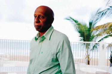 Detienen al opositor cubano Guillermo Fariñas al salir de su casa en Santa Clara