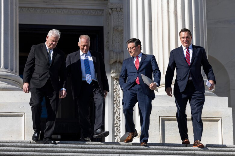 Los republicanos ganan la Cámara Baja de Estados Unidos y controlarán el Congreso, según CNN y NBC