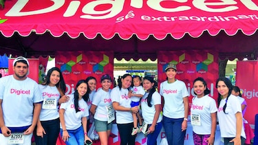 Digicel Panamá y Fanlyc