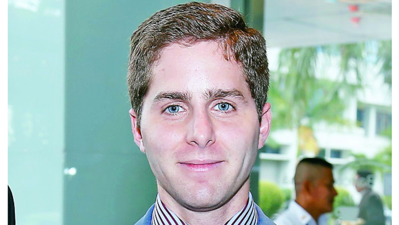 Ligan a Jaén con pagos que realizó Mayer Mizrachi