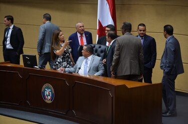 Pleno de la Asamblea Nacional aprueba retiro de las reformas constitucionales 