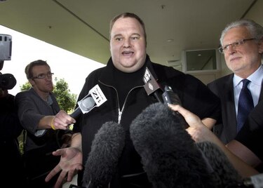 Dotcom asegura que es acusado por crímenes que no existen en la ley de EU