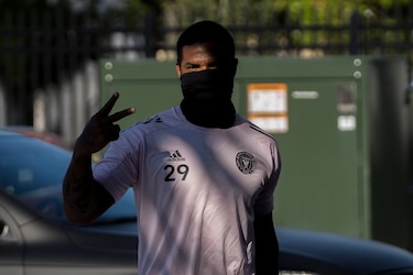 Román Torres dice presente en el regreso a los entrenamientos de la MLS