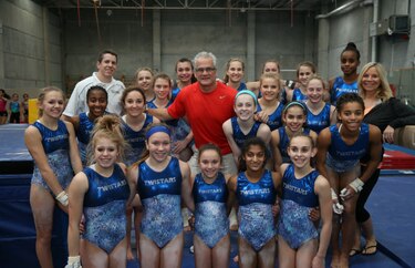 Geddert encabeza el No Limits Gymnastic Invitational
