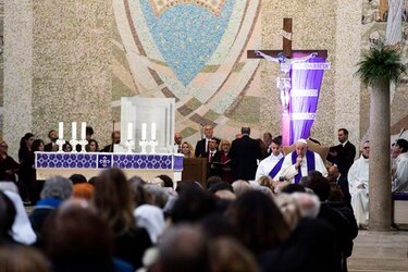 El papa Francisco amenaza con el ‘infierno’ a los fieles ‘presuntuosos’ que juzgan a los demás 