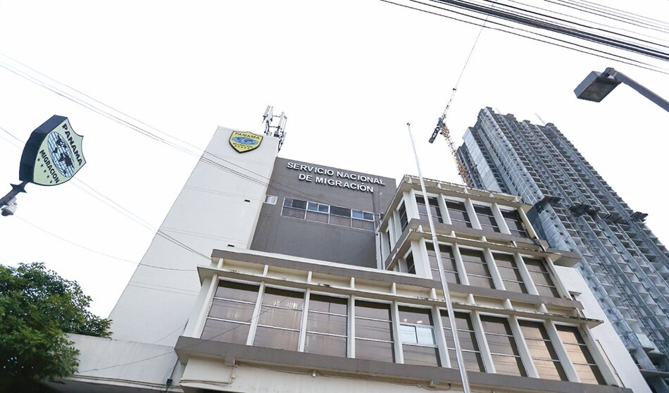 Migración cobrará el doble a venezolanos por carné