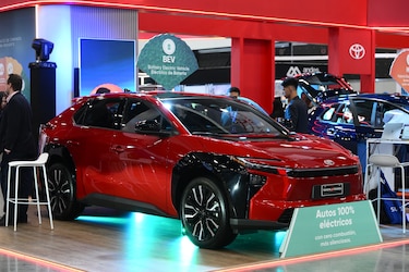 Ricardo Pérez presentó el portafolio Toyota y sus tecnologías de movilidad en Panama Motor Show