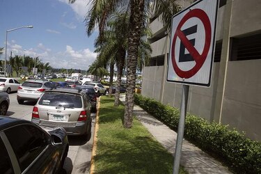 Alcaldía pide que no se obstruyan calles o aceras durante el 'Black Friday'