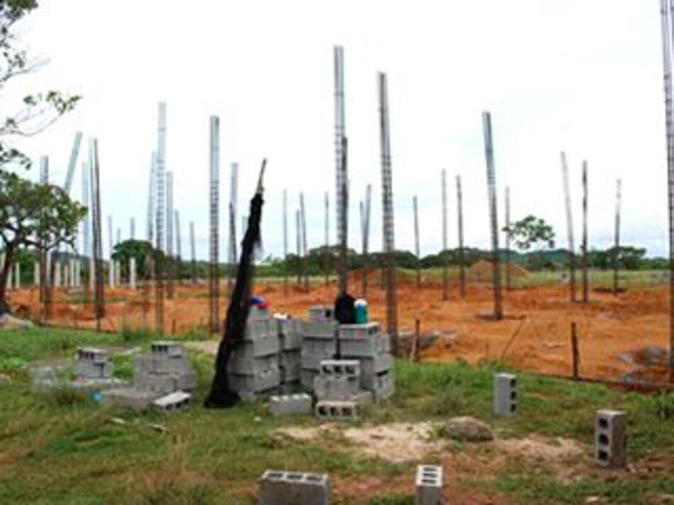 Paralizan construcción de primer ciclo de Atalaya