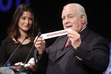 Justicia argentina rechaza extraditar a dirigente de fútbol y a dos empresarios