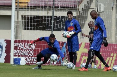 Jaime Penedo será titular ante Costa Rica