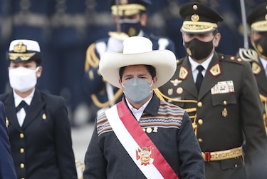 Castillo ve posibles ataques en Perú como el de la vicepresidenta argentina