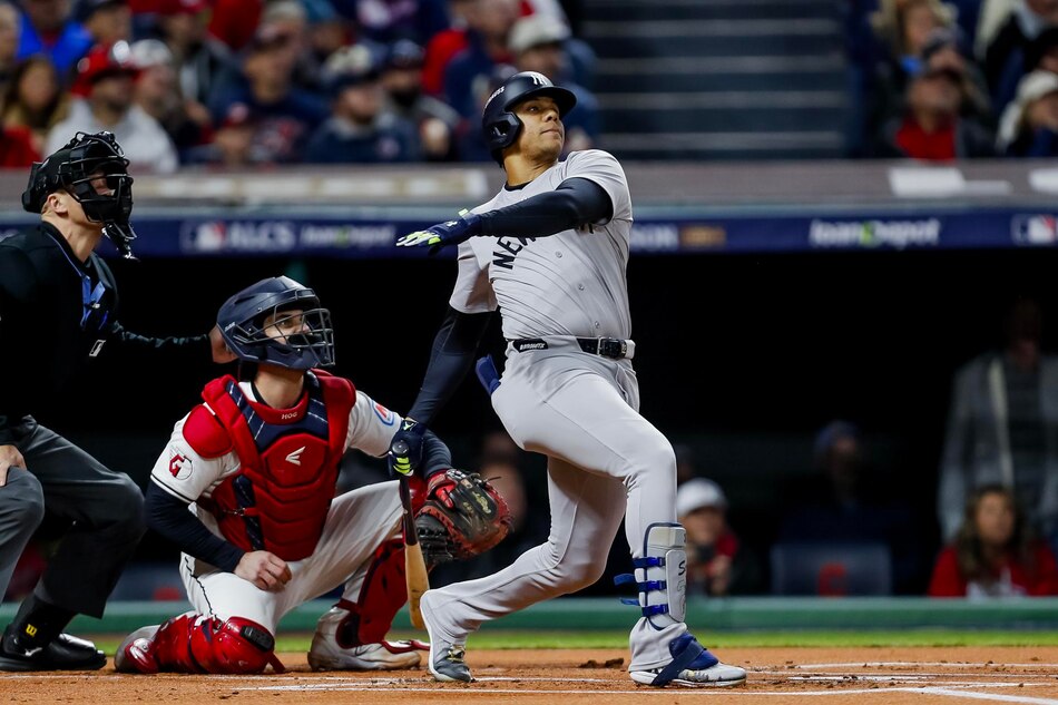 Los Yankees ganan y se colocan a una victoria de clasificar a la Serie Mundial