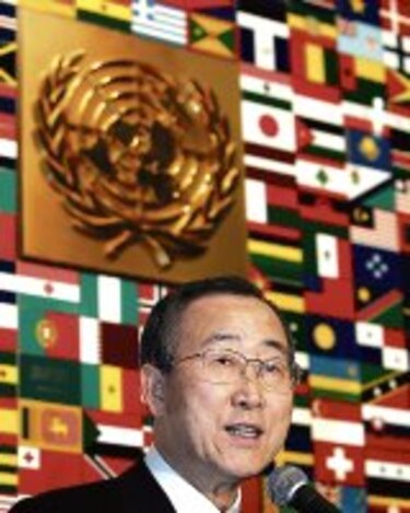 Surcoreano Ban Ki-moon toma el timón de la ONU