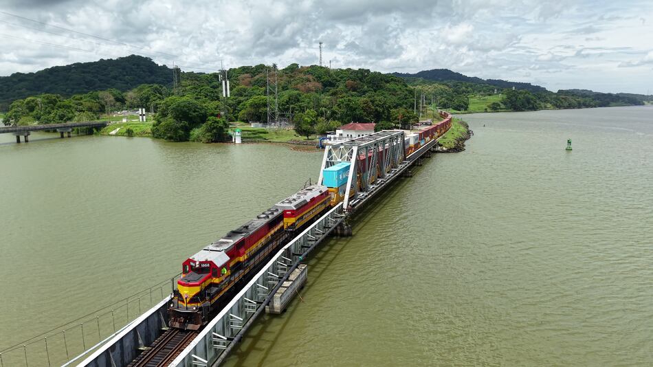 El ferrocarril que sostiene el pulso logístico de Panamá