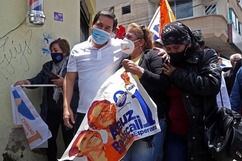 Autoridad electoral de Ecuador confirma a Araúz y Lasso para balotaje presidencial