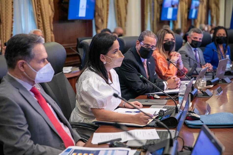 Gabinete autoriza a titular del Mides a presentar proyecto de ley del Plan Colmena