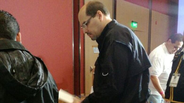 Convencionales empiezan a votar en proceso interno de Cambio Democrático