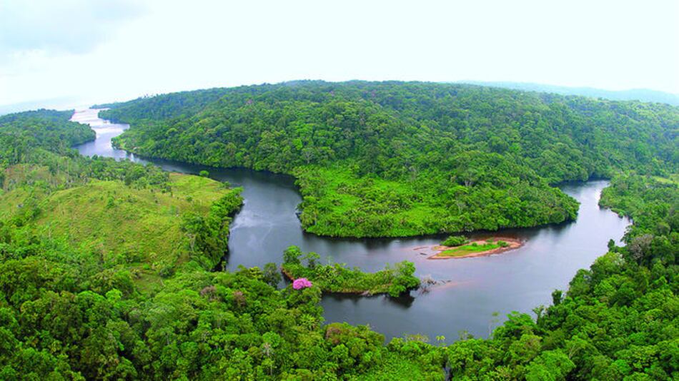 Proponen quitar polígono costero a reserva en Colón