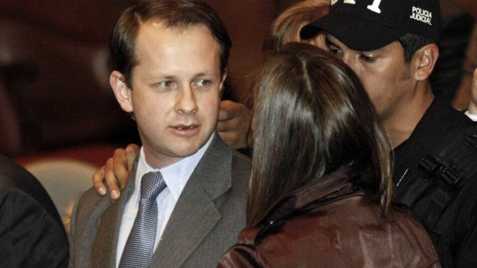 Juez de Miami autoriza extradición de un exministro del gobierno de Uribe