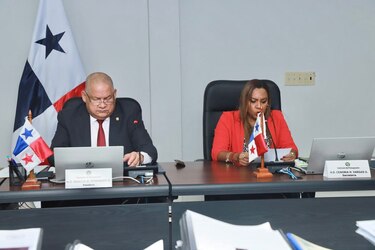 MOP, Miviot y Mides, las entidades más beneficiadas con millonario crédito avalado por la Asamblea