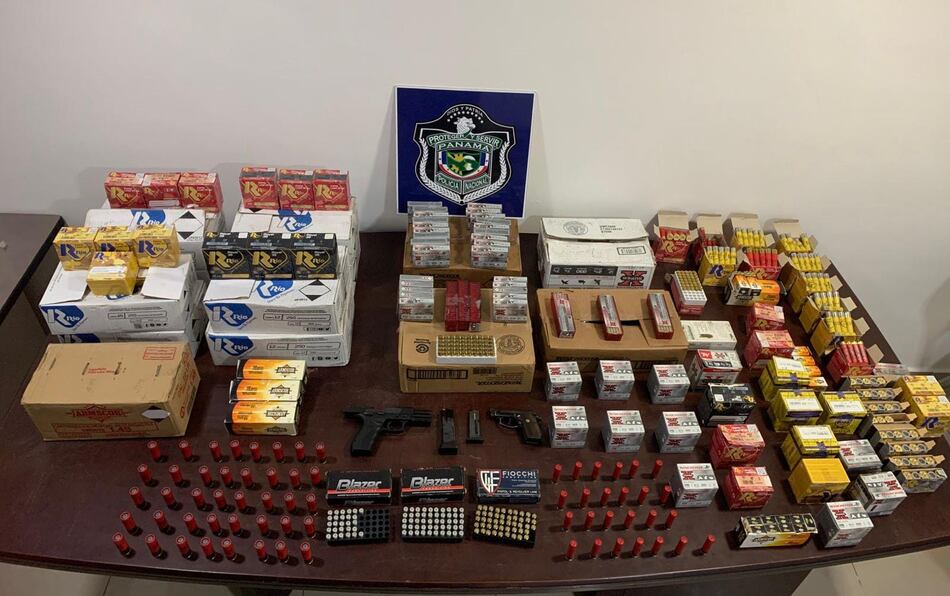 En Santiago aprehenden a un hombre con 11 mil municiones y dos armas de fuego