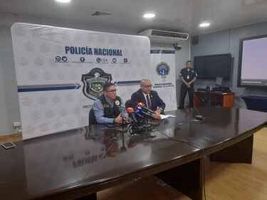 Fiscalía desmantela red de tráfico de migrantes chinos que obtuvo ganancias por más de $2 millones