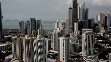 Panamá y Colombia prorrogan negociación de intercambio de información tributaria