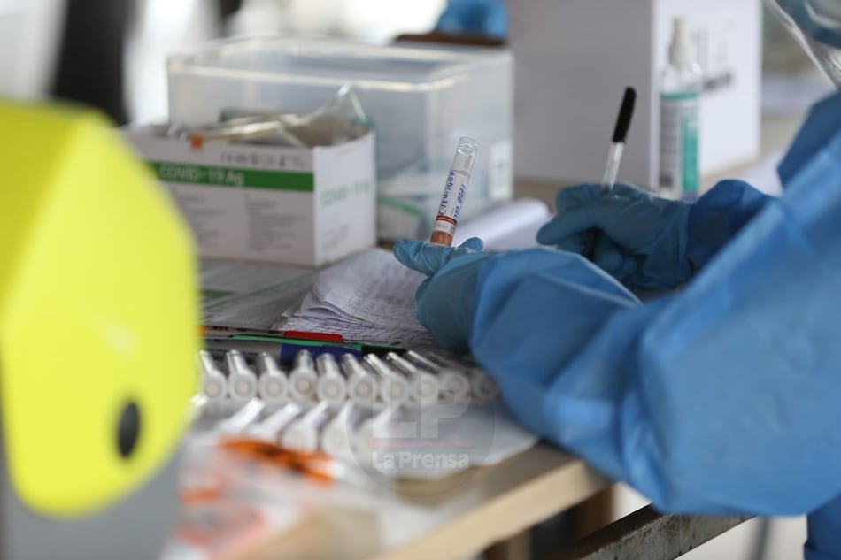 Panamá sigue registrando un alto índice de positividad; se reportan dos fallecidos por la covid-19