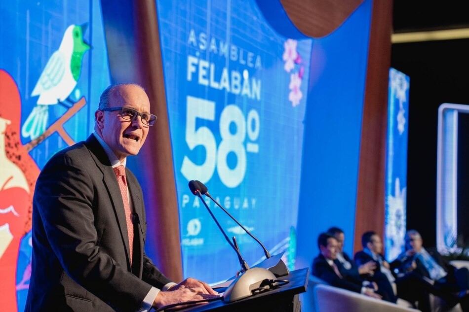 Líderes de la banca regional se reúnen en Panamá para impulsar la modernización