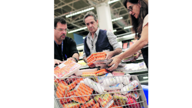 Cancelan ingreso de productos avícolas