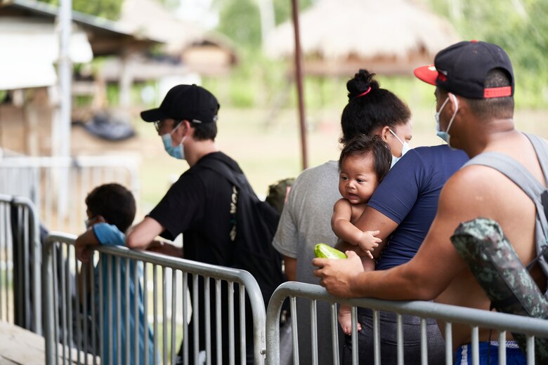 Crece drama de niños migrantes en Darién