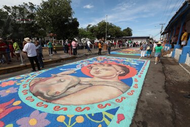 Video: La Villa de Los Santos celebra el Corpus Christi