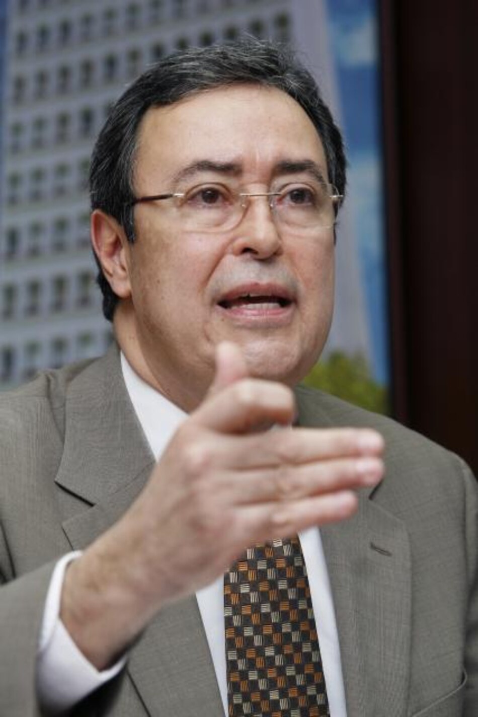 Piden investigar contrato directo de la Defensoría del Pueblo por $250 mil