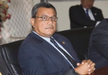 FGE acomoda contrato a empresa