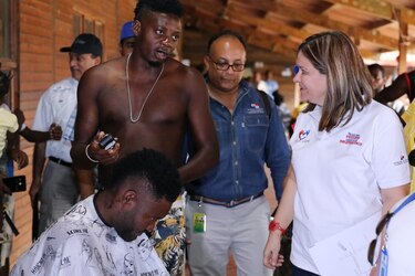 Minsa reforzará acciones para mejorar condiciones de migrantes en albergue de Gualaca