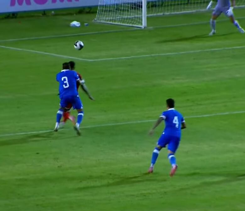 El Salvador del Bolillo Gómez eleva queja ante FIFA por arbitraje de Drew Fischer en derrota ante Panamá