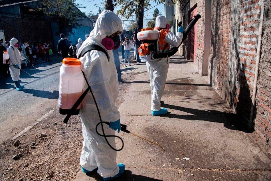 OMS: rociar las calles con desinfectante es peligroso y poco eficaz