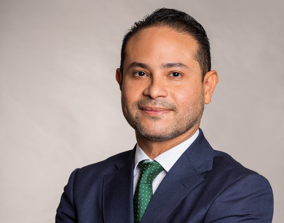 Registro de beneficiarios finales será clave para salir de la lista gris: Rafael Rivera