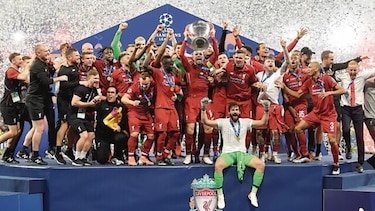 Salah se toma la revancha, Liverpool gana la Champions