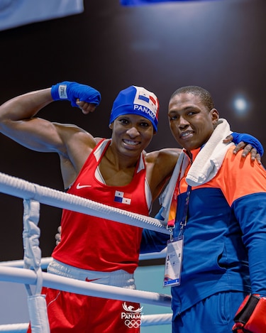 Gustavo Caicedo: la historia del entrenador que forjó la medalla de Atheyna Bylon